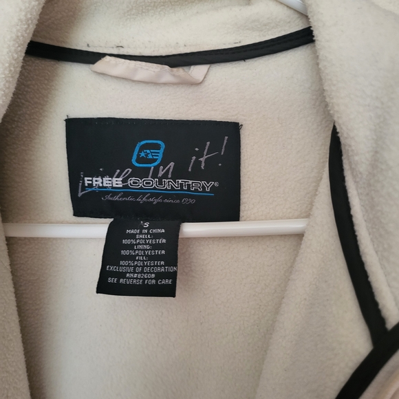 Free Country Brown and Off-White Embroidered Puffer Jacket - Picture 3 of 3